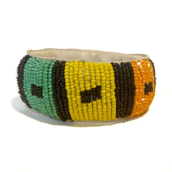 Handmade African Beaded Bracelet Bangle Green Yellow Orange White Black Leather - Picture 5 of 10